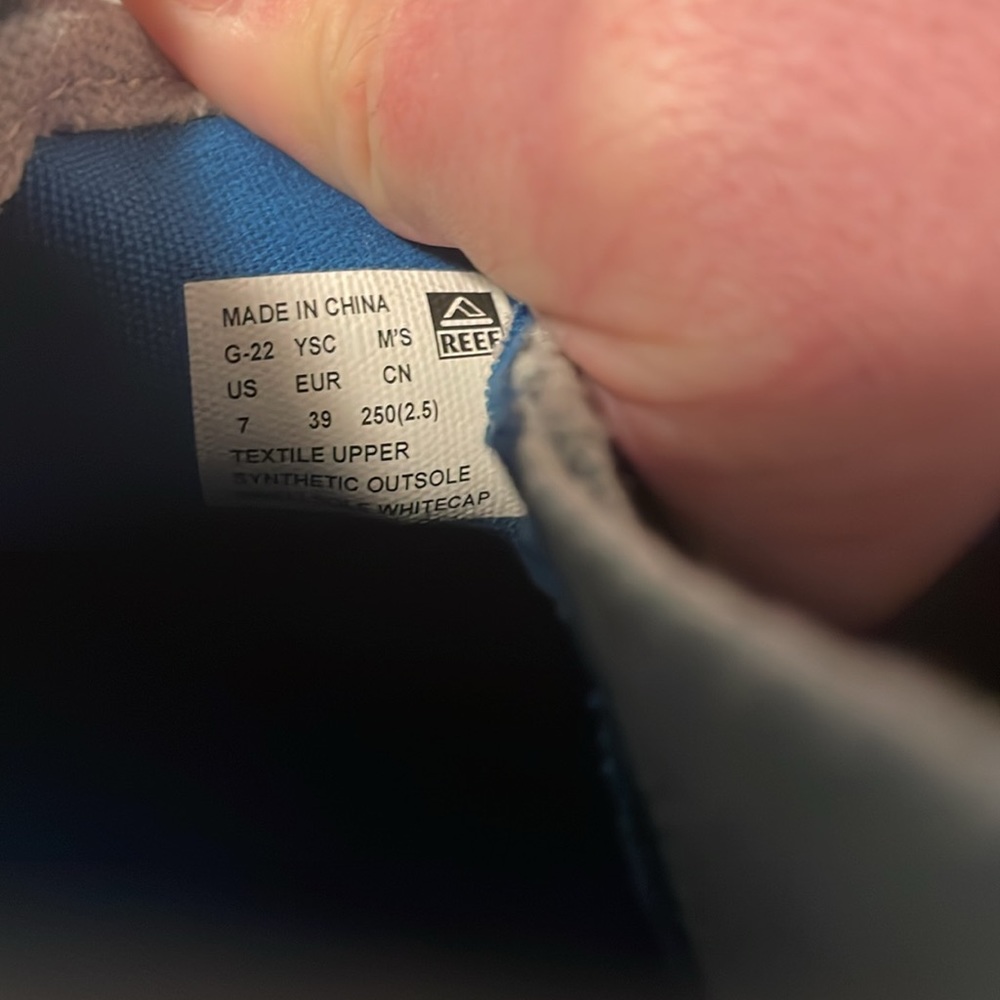 Reef Men’s Shoe size 7 - Picture 5 of 5